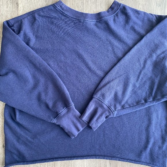 Retro Style Gap Rainbow Cropped Sweatshirt Sz.M(women's) - Picture 4 of 5